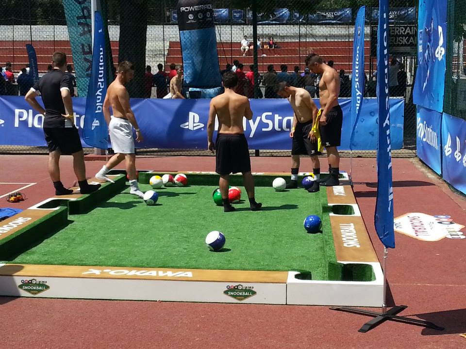 ads-snookball-table-02